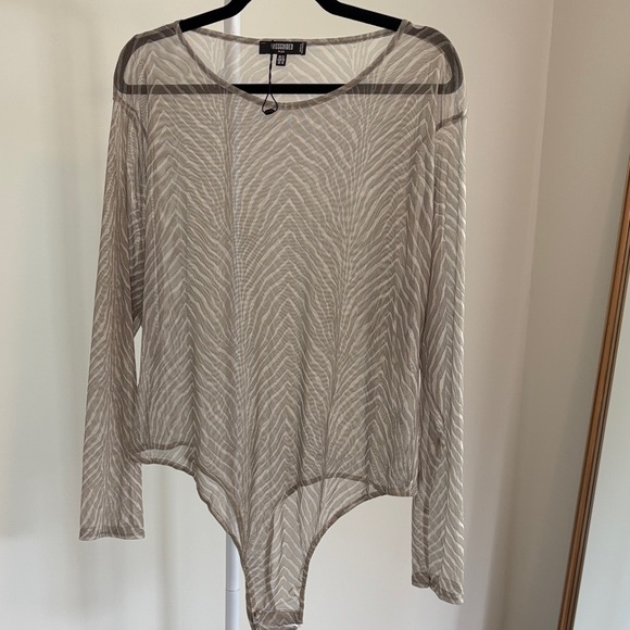 Missguided + Sheer Taupe Long Sleeve Bodysuit - Picture 1 of 3